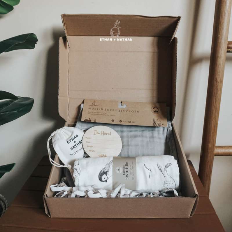 Ethan Nathan Swaddle Bib Gift Set Gift Set 1
