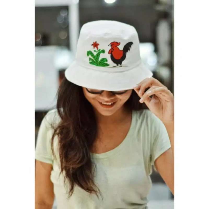 Bucket hat sales ayam jago