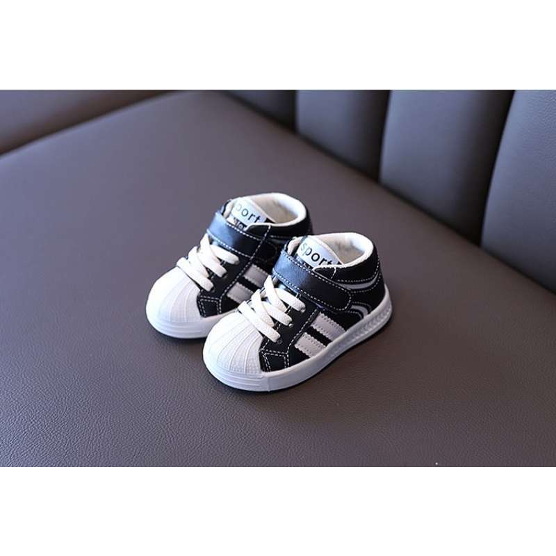 Sepatu vans hello online kitty di bandung