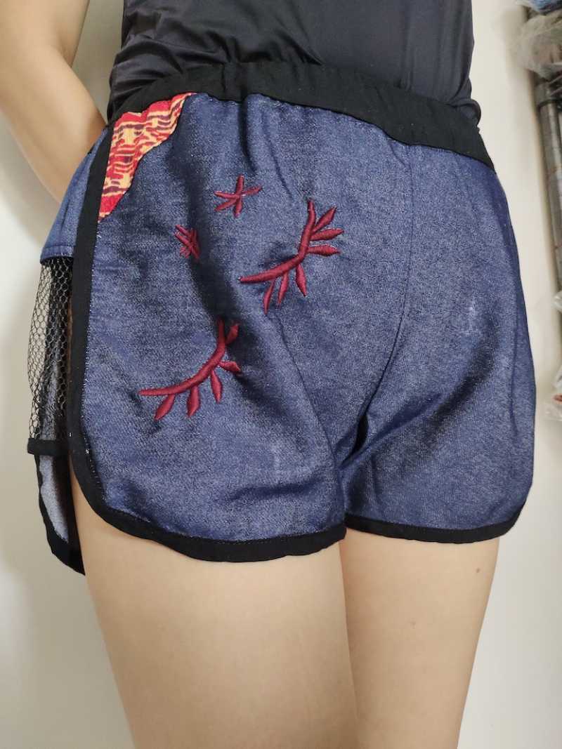 Navy hot pants