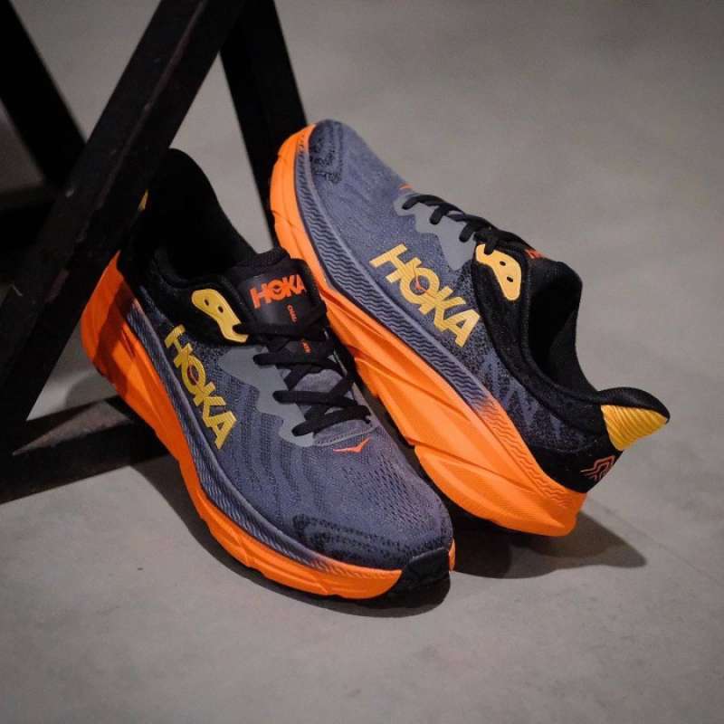Jual DIMPLE STORE Sepatu Running Original Hoka One One Challenger