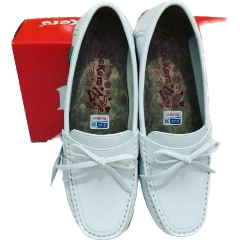 Sepatu slip new arrivals on kickers