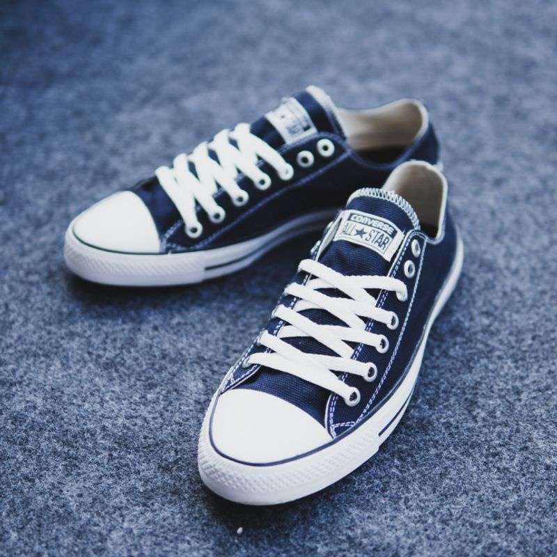 Foto cheap sepatu converse