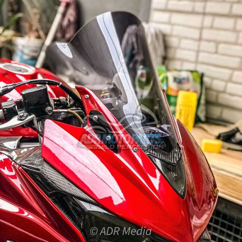 Windshield zero gravity clearance r25