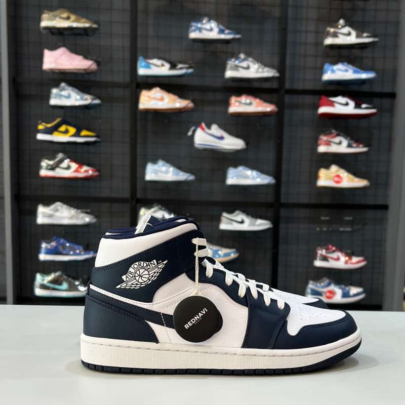 Nike Air Jordan 1 Mid Original Terbaru Maret 2024 Blibli