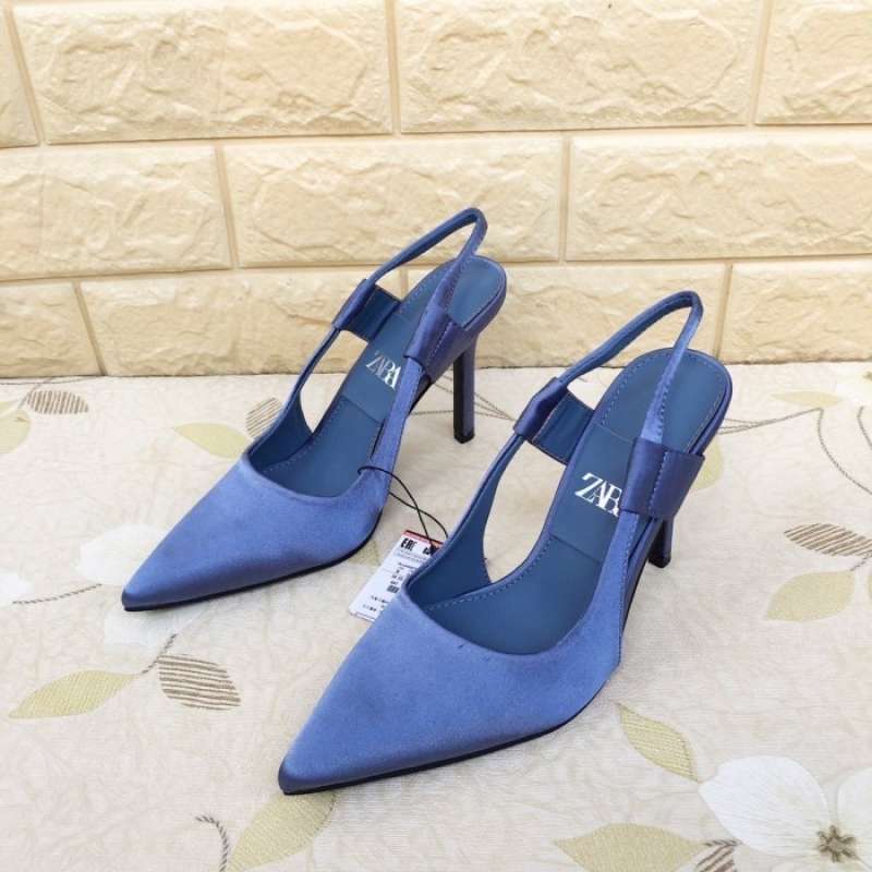 Sepatu heels zara online