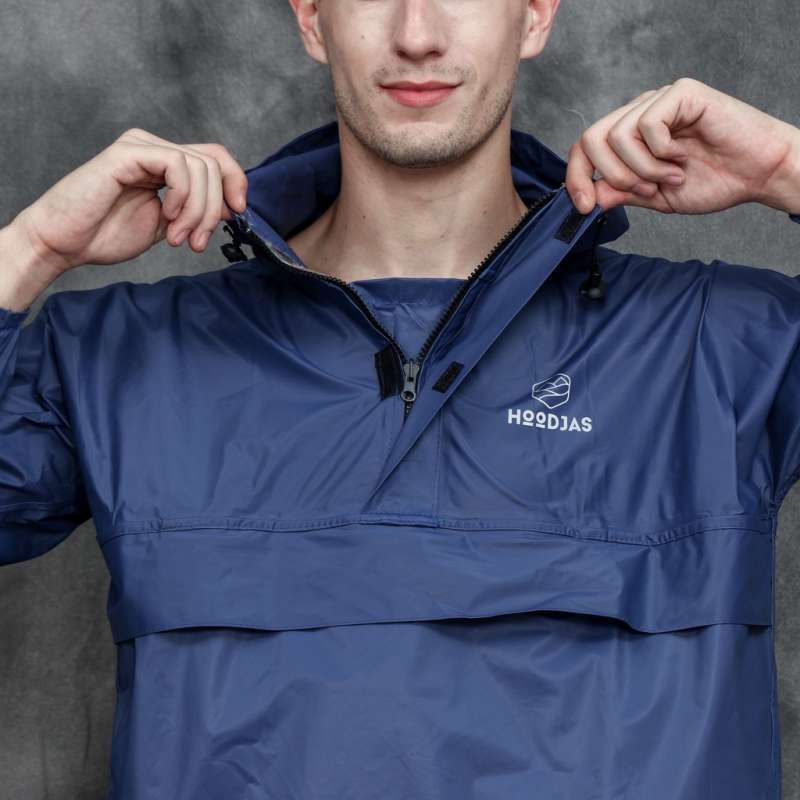 Kangaroo raincoat 2025