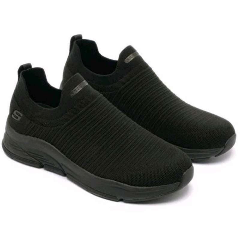 Sepatu slip on new arrivals skechers