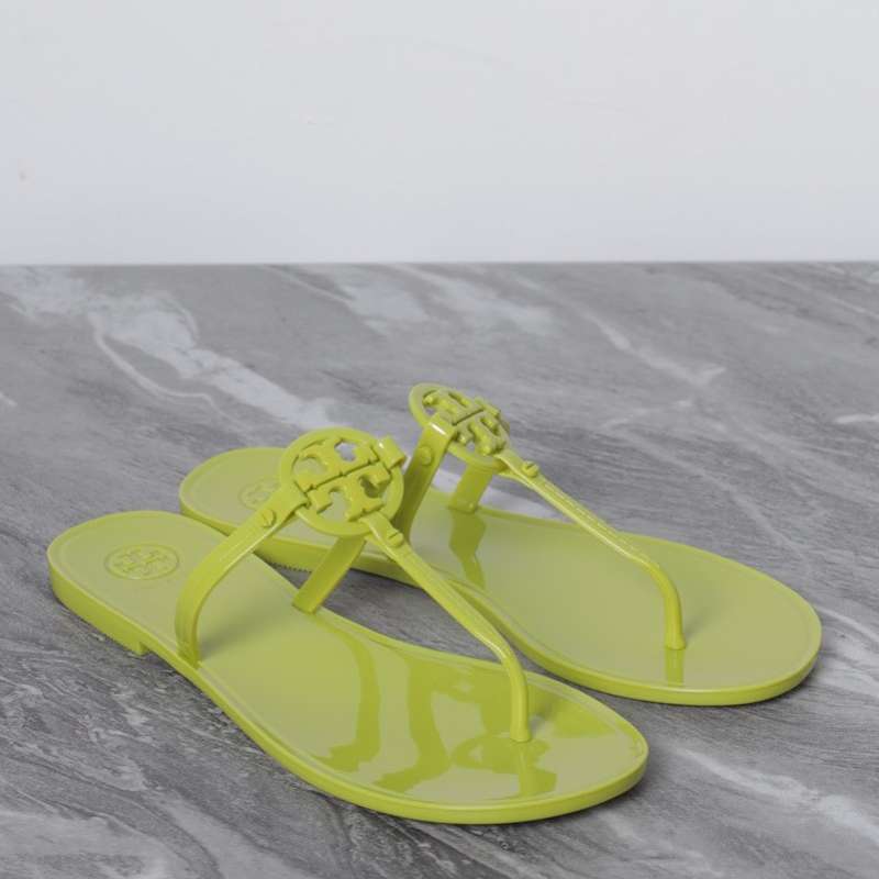 TORY BURCH Mini Miller Thong Sandals in Leaf Green