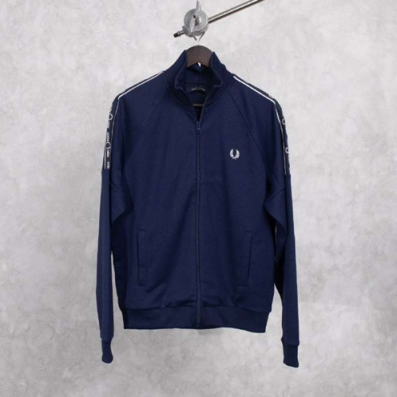Harga hoodie fred perry store