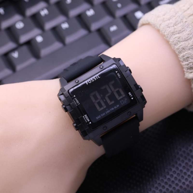 Jual Jam tangan pria wanita fossil digital kotak di Seller