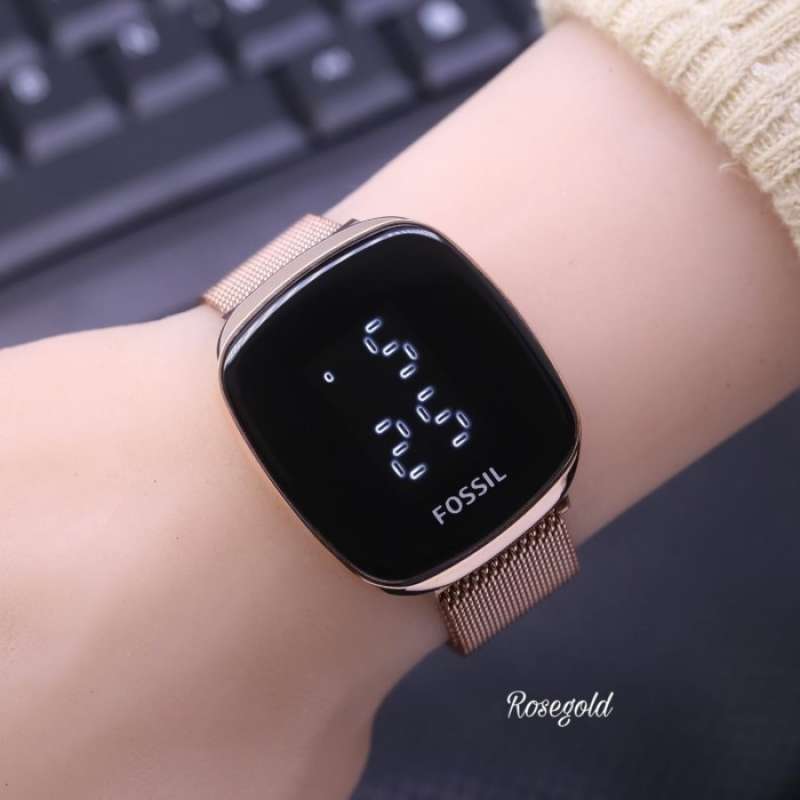 Jam fossil outlet touchscreen