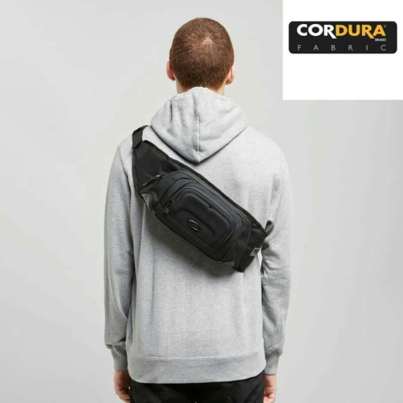 Jual Tas Oakley Waist Bag Original Cordura Belt Bag di Seller