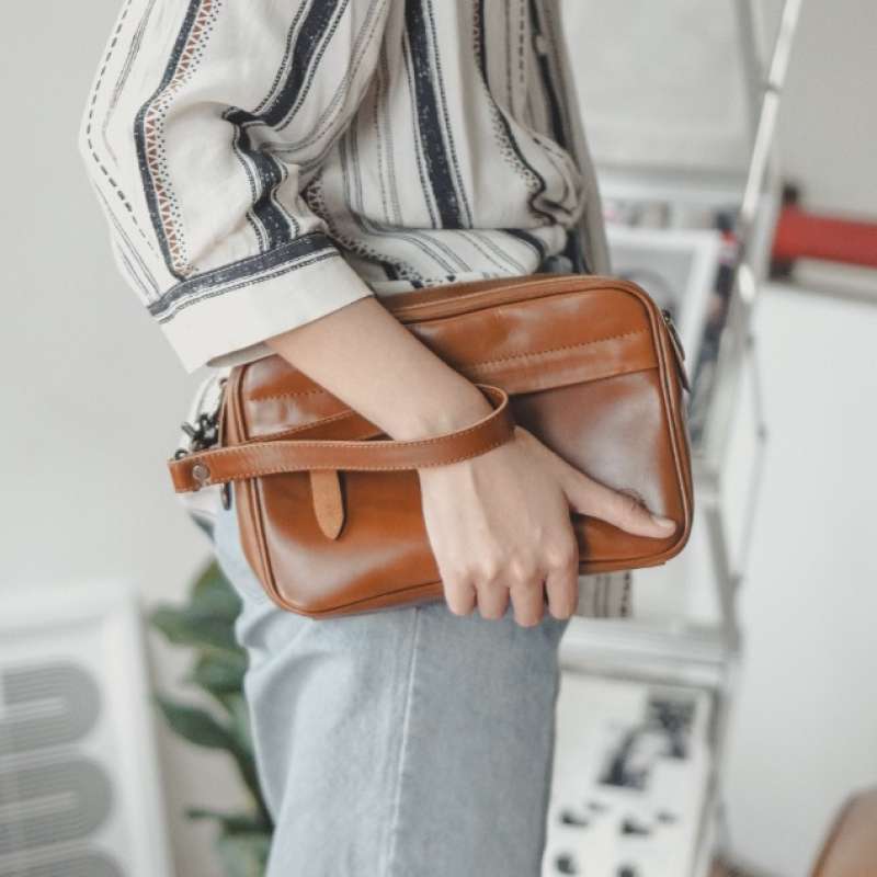 Genuine leather on sale tas