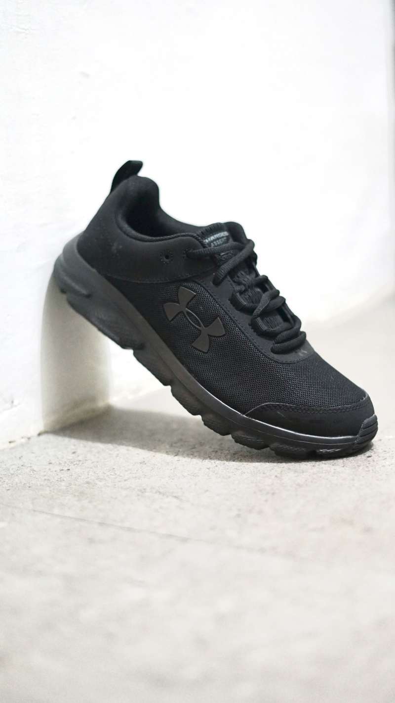 Womens under armour charged assert 8 sale