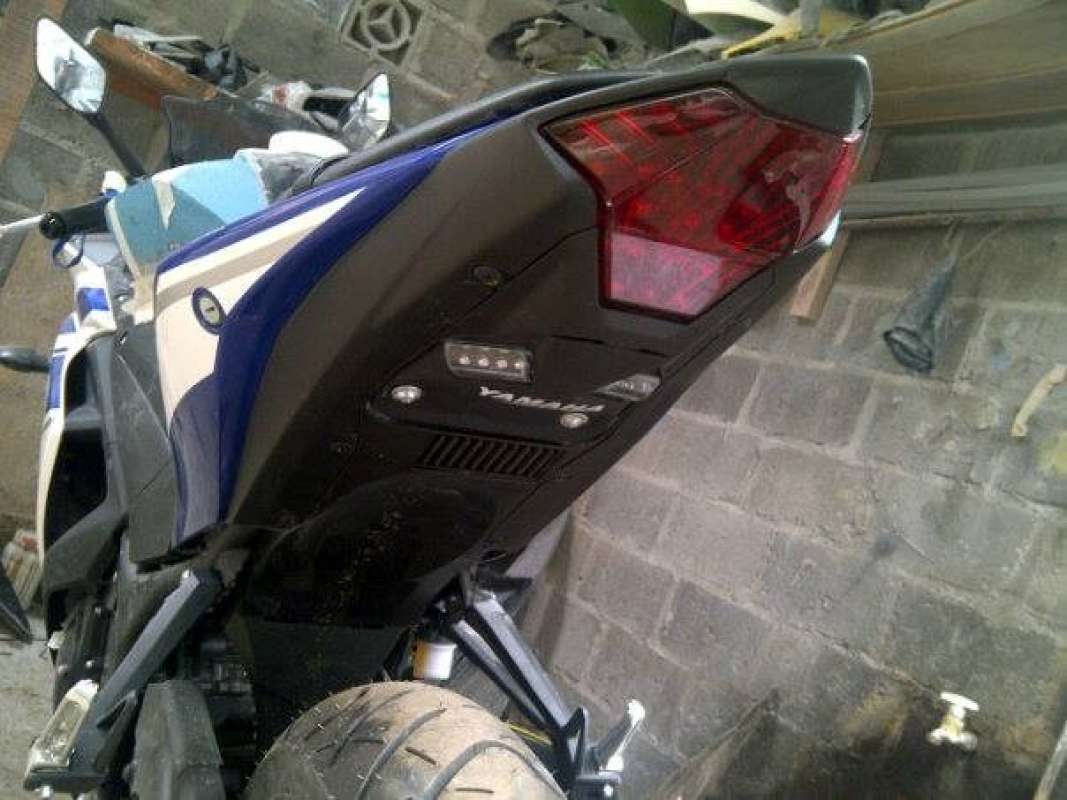 Jual Fender Undertail Mini Yamaha R25 Cover Spatbor Sein Sen Di