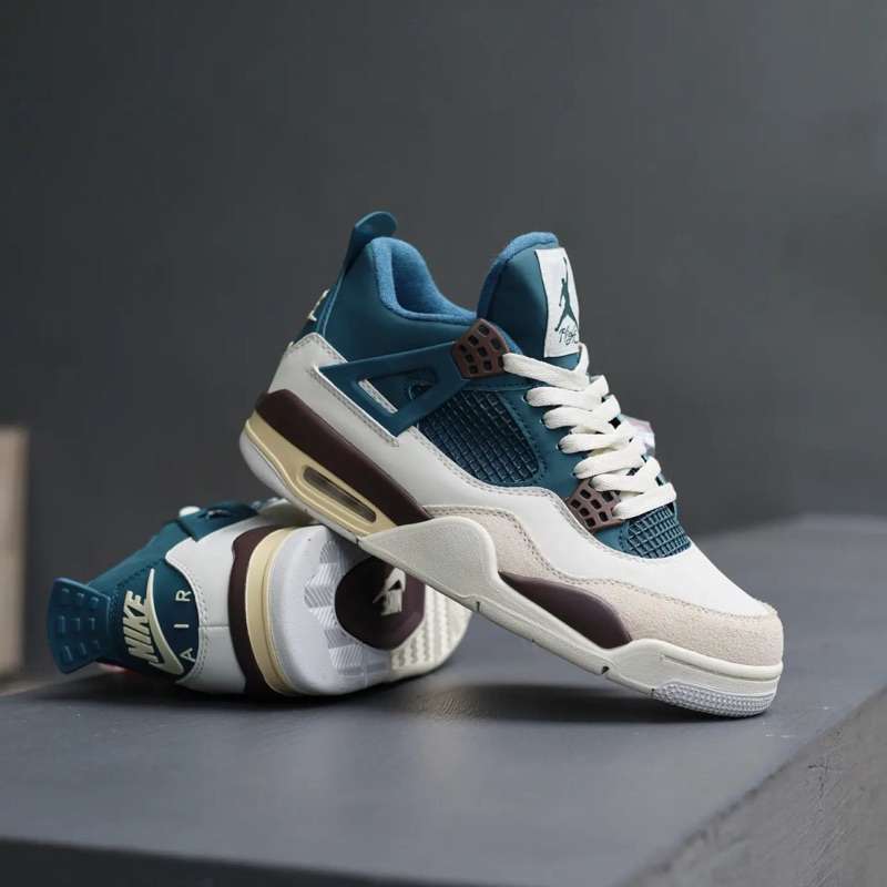 Sepatu air jordan 4 retro top