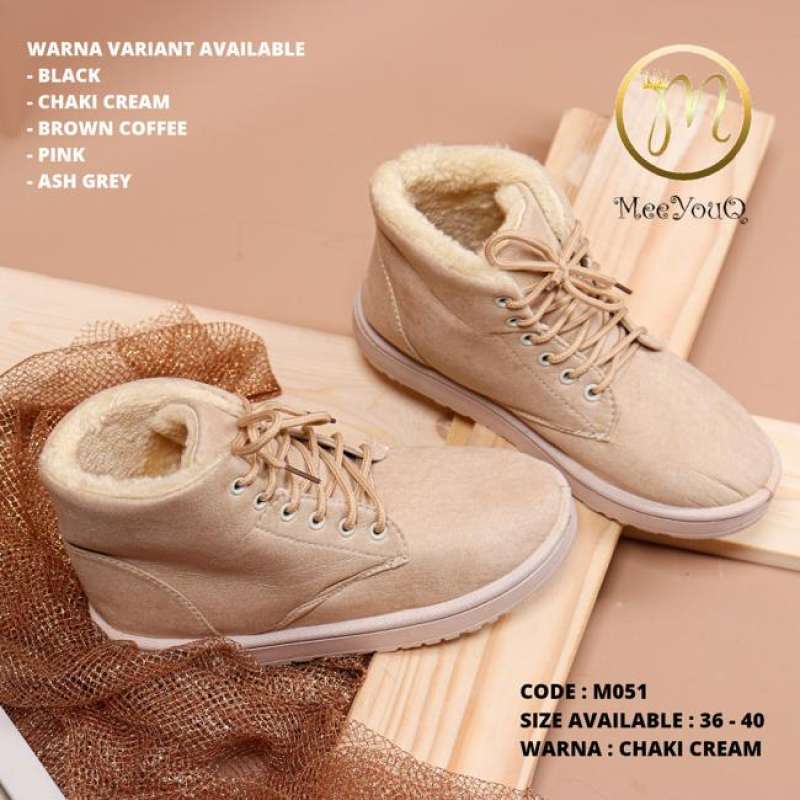 Sepatu ankle boots online