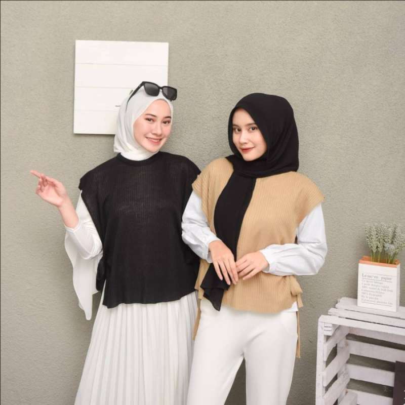 knit vest hijab