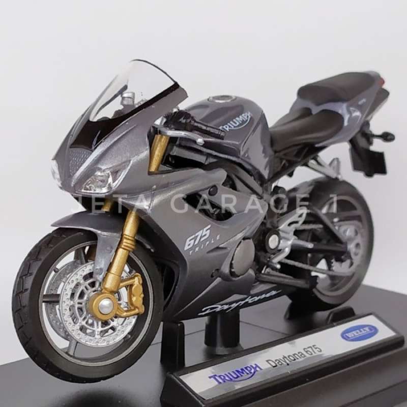Jual triumph online daytona