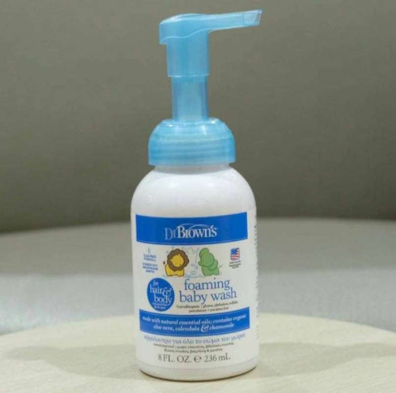 Dr brown's foaming baby wash hot sale