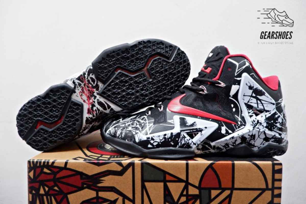 Jual SEPATU BASKET NIKE LEBRON 11 HIGH GRAFITY di Seller Graha