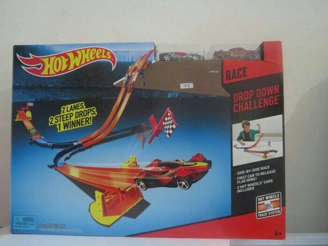 Hot wheels action drop down challenge store