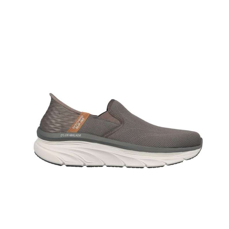 Sepatu slip shop on skechers