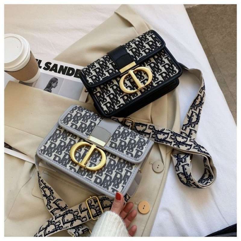 Jual Strap Bag GD35592 Tas Selempang R Wanita Modis Cantik Import