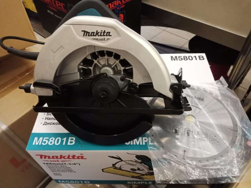 Makita circular saw shop m5801b