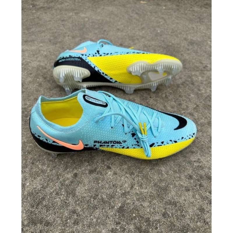 Sepatu bola nike phantom new arrivals