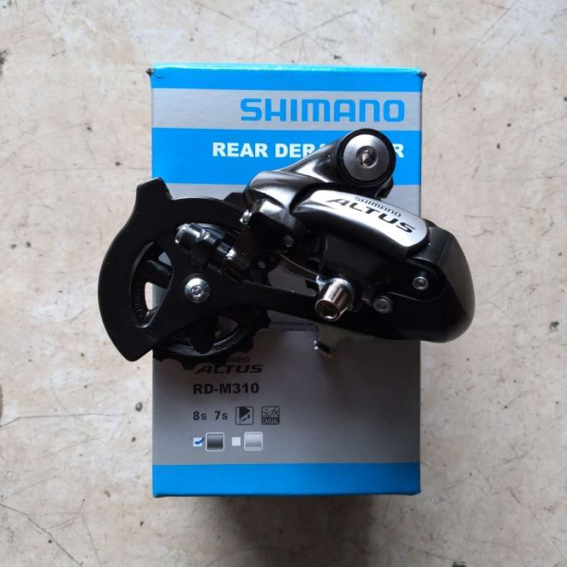 Rd altus discount 9 speed short