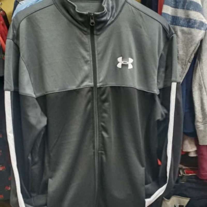 Jaket under armour 2025