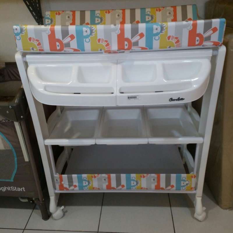 Changing table untuk online bayi