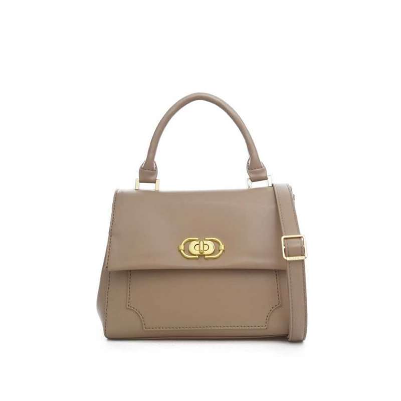 Elizabeth tas sale