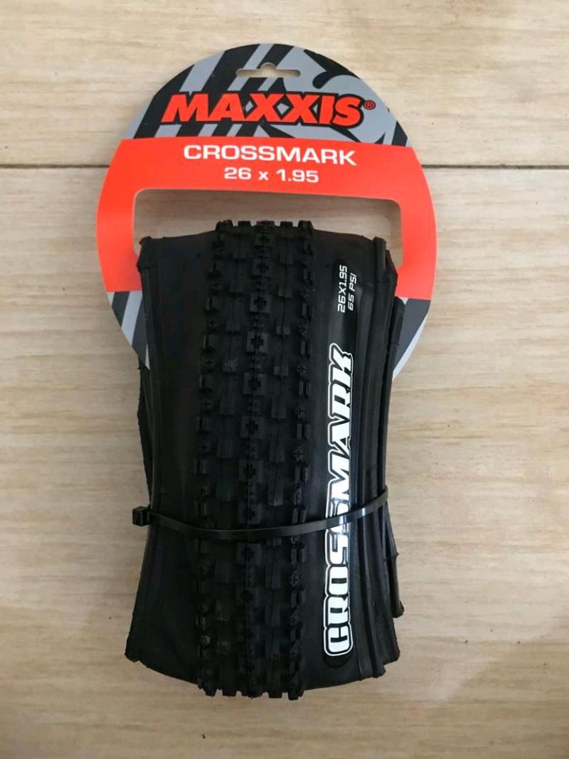 Maxxis crossmark 2025 26 x 1.95