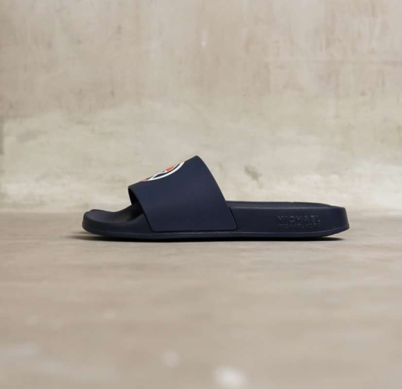 Harga sandal 2025 michael kors