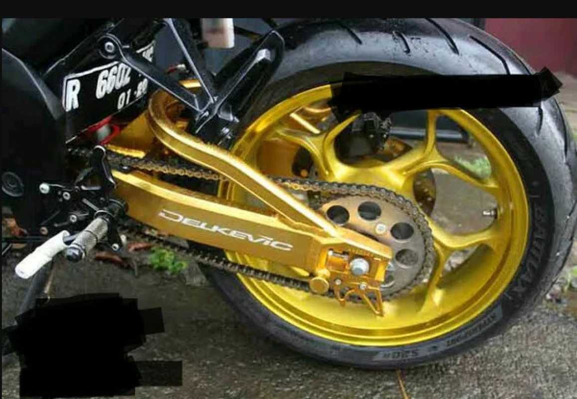 Swing arm delkevic r25 hotsell