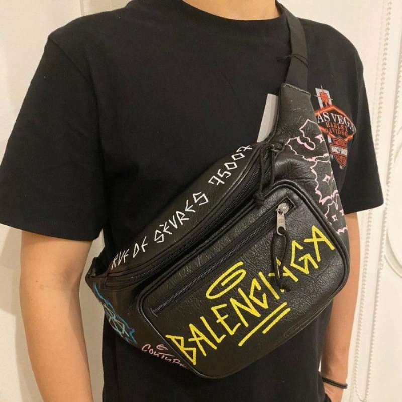Bumbag balenciaga new arrivals