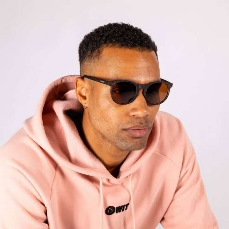 9 cheap dollar sunglasses