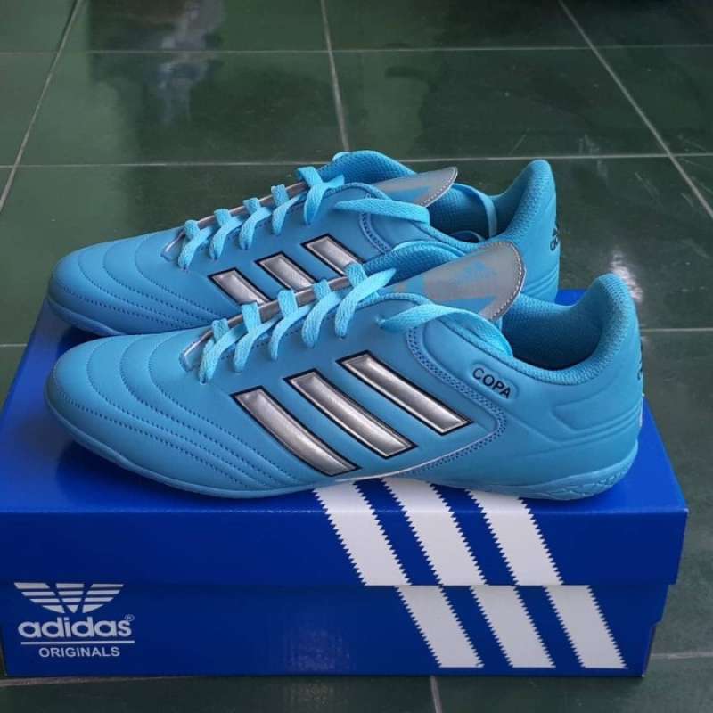 Futsal adidas copa hotsell