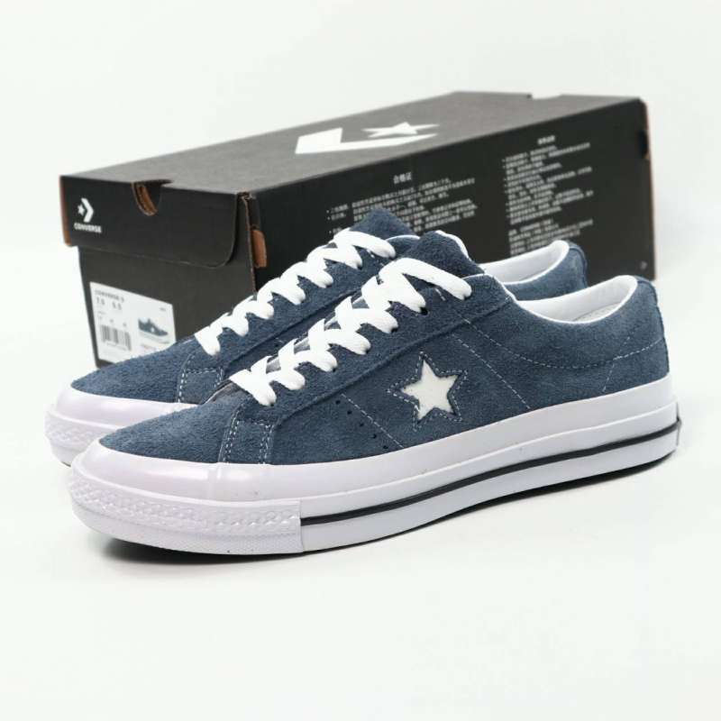 Berat sepatu cheap converse original