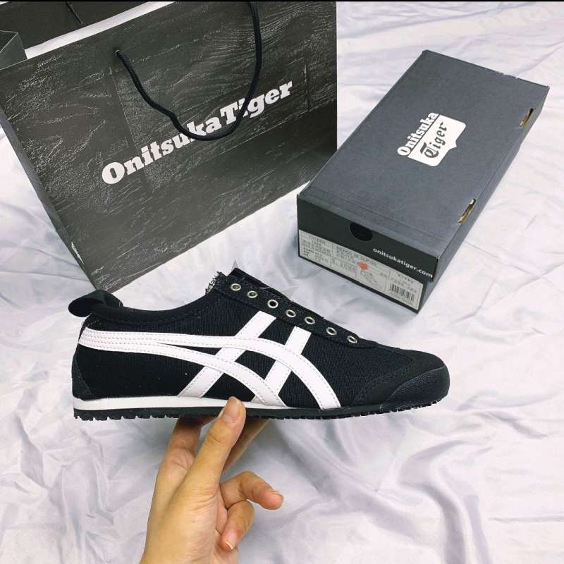 Jual onitsuka tiger Mexico 66 slip on black white 42 di Seller