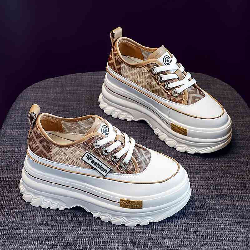 Sneakers perempuan online