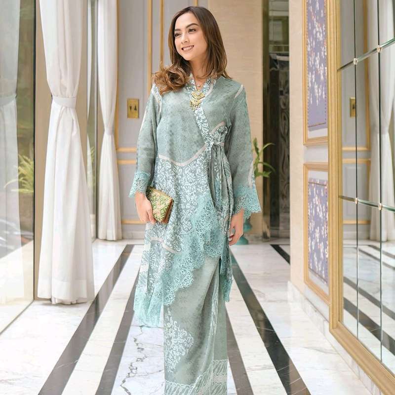 Kebaya clearance kimono wrap