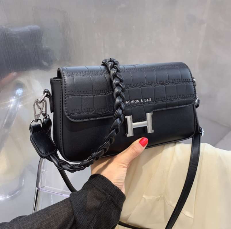 TAS SELEMPANG WANITA VTF28747 IMPORT SLINGBAG PESTA PEREMPUAN BAHAN KULIT  TAHAN AIR ADA TALI TAS KONDANGAN PROMO TAS MURAH TAS KANTOR FASHION MURAH