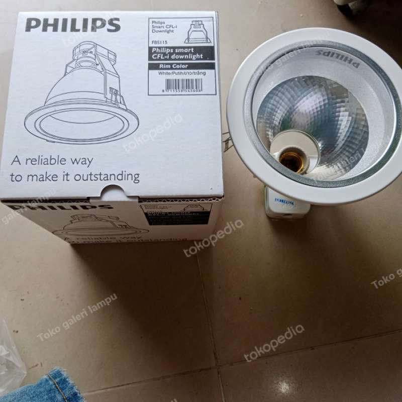 Fitting store downlight philips