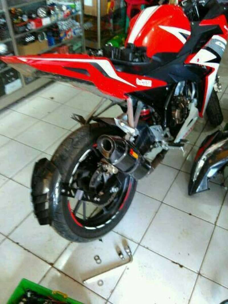 Mudguard cbr150r online