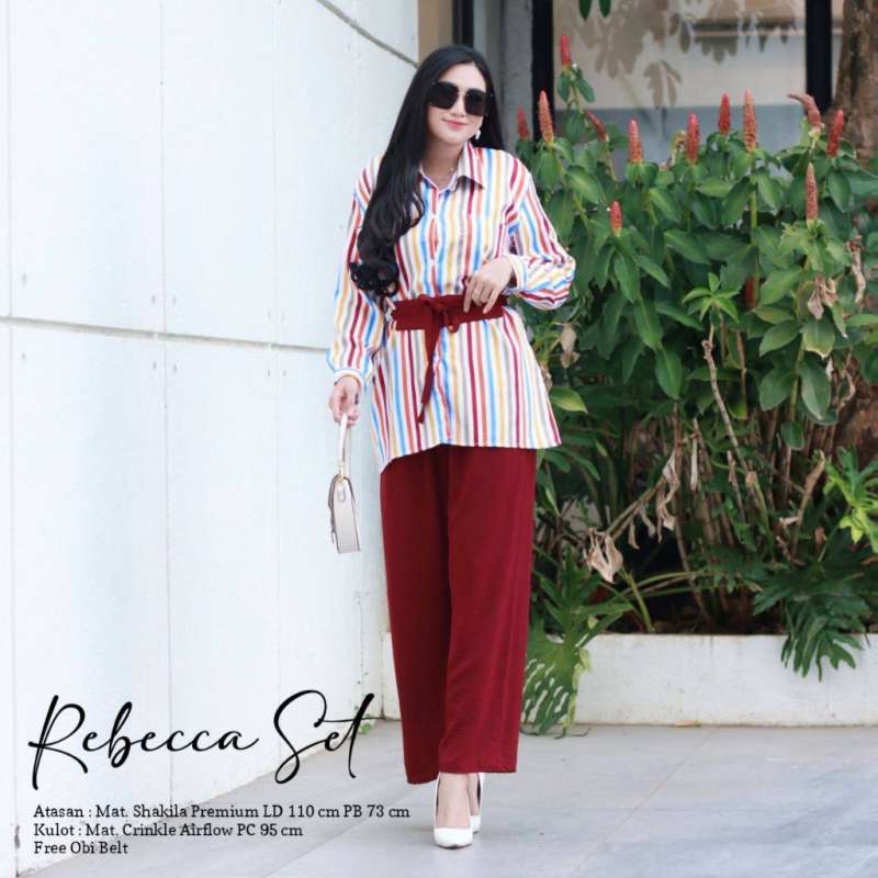 Oltoy olkasi, Pavlovskdagi jismoniy pornografiya Leggings ichida jinsiy aloqa video