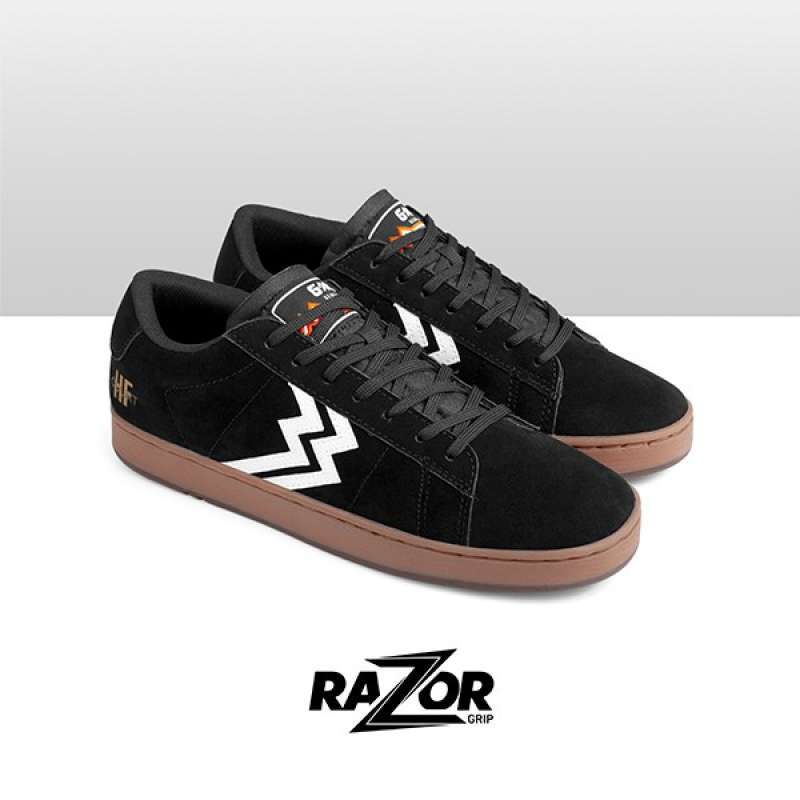 Vans authentic hotsell black gum hf